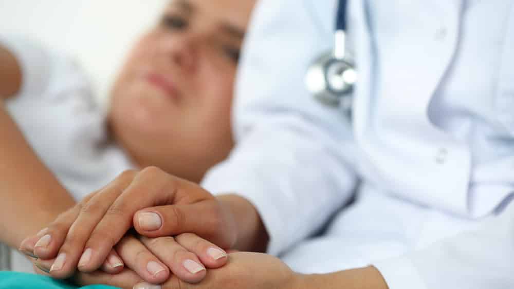 Antecipar acontecimentos trágicos é uma experiência angustiante. Sinto a frustração de ter premonições de tragédias pessoais dos que fumam e bebem o tempo todo e dos que comem em excesso.