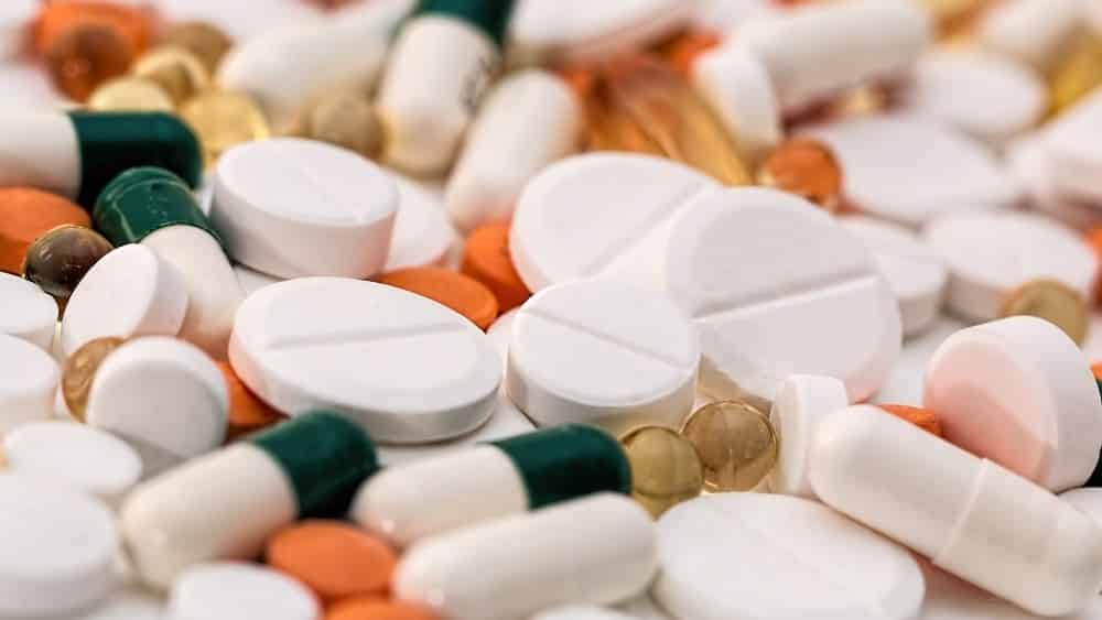 Comprimidos. Ácido acetilsalicídico ajuda em caso de infarto