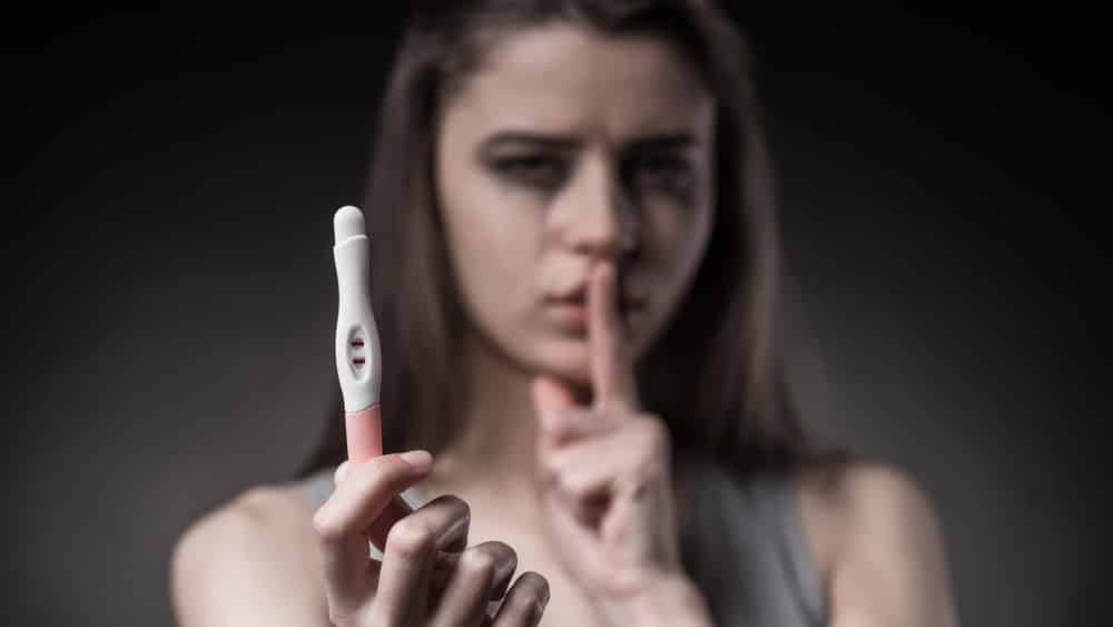 Vivemos em um país extremamente desigual, e essa disparidade aparece quando analisamos o aborto no Brasil. Leia mais sobre aborto e saúde pública.