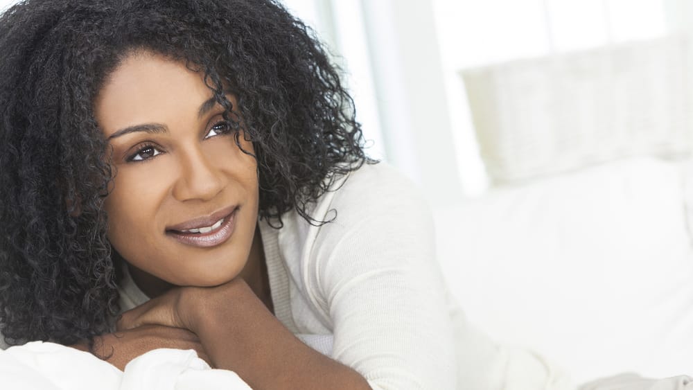 A menopausa, contudo, não deve ser encarada como o fim da vida, mas como um período longo e importante dela, em que ainda há muito a se fazer. Leia mais sobre vida na menopausa.