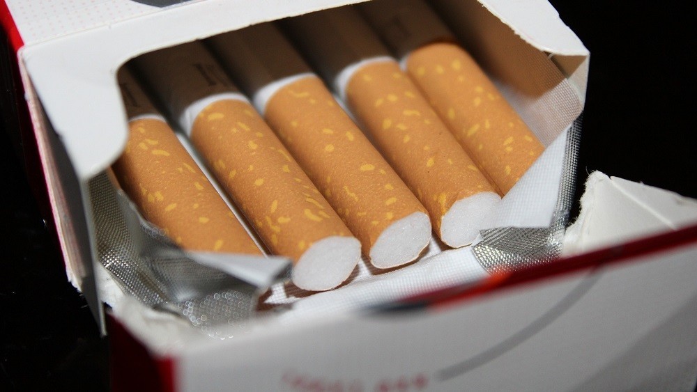 Fumar saiu de moda | Artigo Caixa de cigarros aberta. fumar saiu de moda