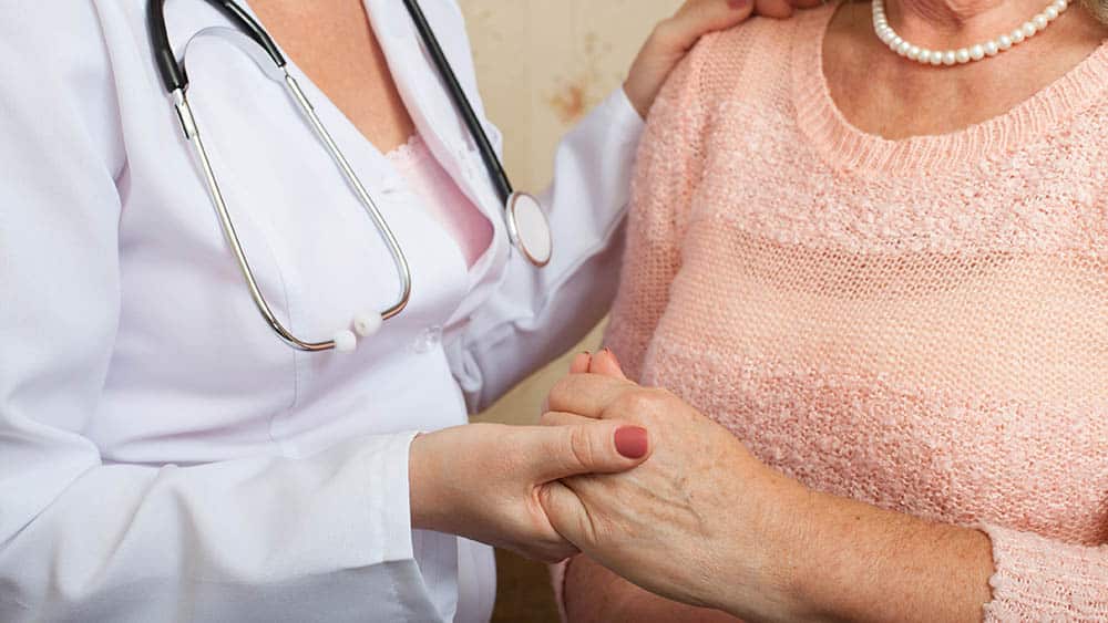 mulher medico consulta