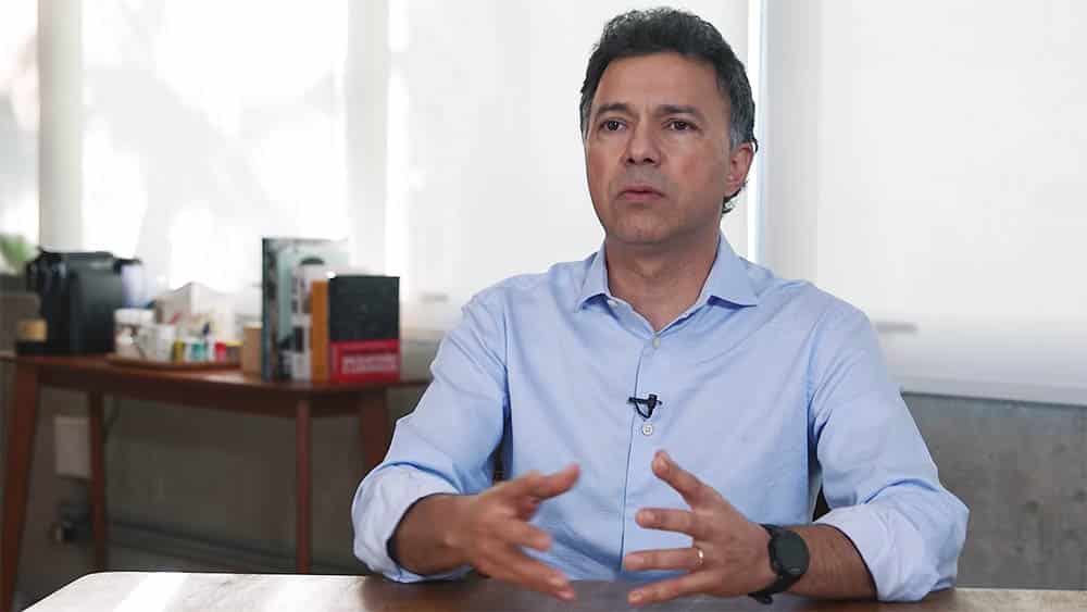 armando almeida